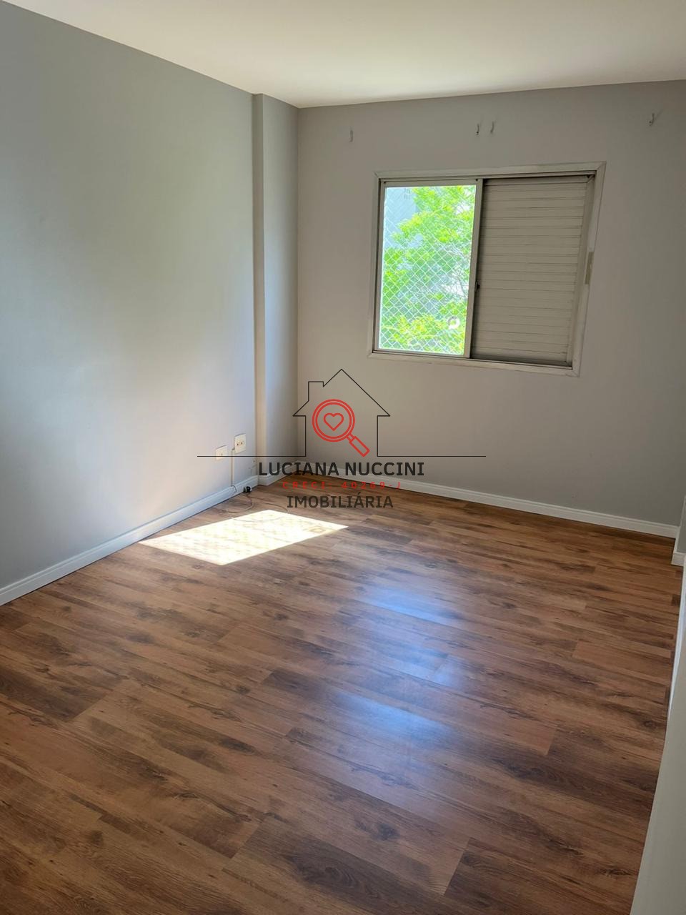 Apartamento para locação no Itaim Bibi em São Paulo-SP: 4 quartos, 1 suíte, 2 banheiros, 1 vaga de garagem, 148,80m² de área.