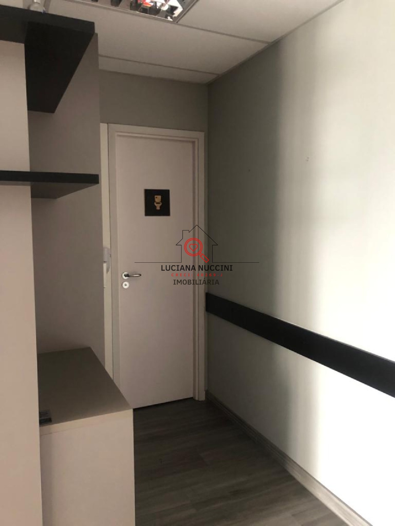 Oportunidade única: Sala comercial à venda em Pinheiros, SP - 1 sala, 2 banheiros, 1 vaga, 42m². Invista já!