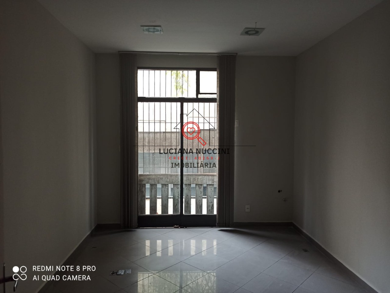 Conjunto comercial no centro de são paulo, próximo ao metrô 