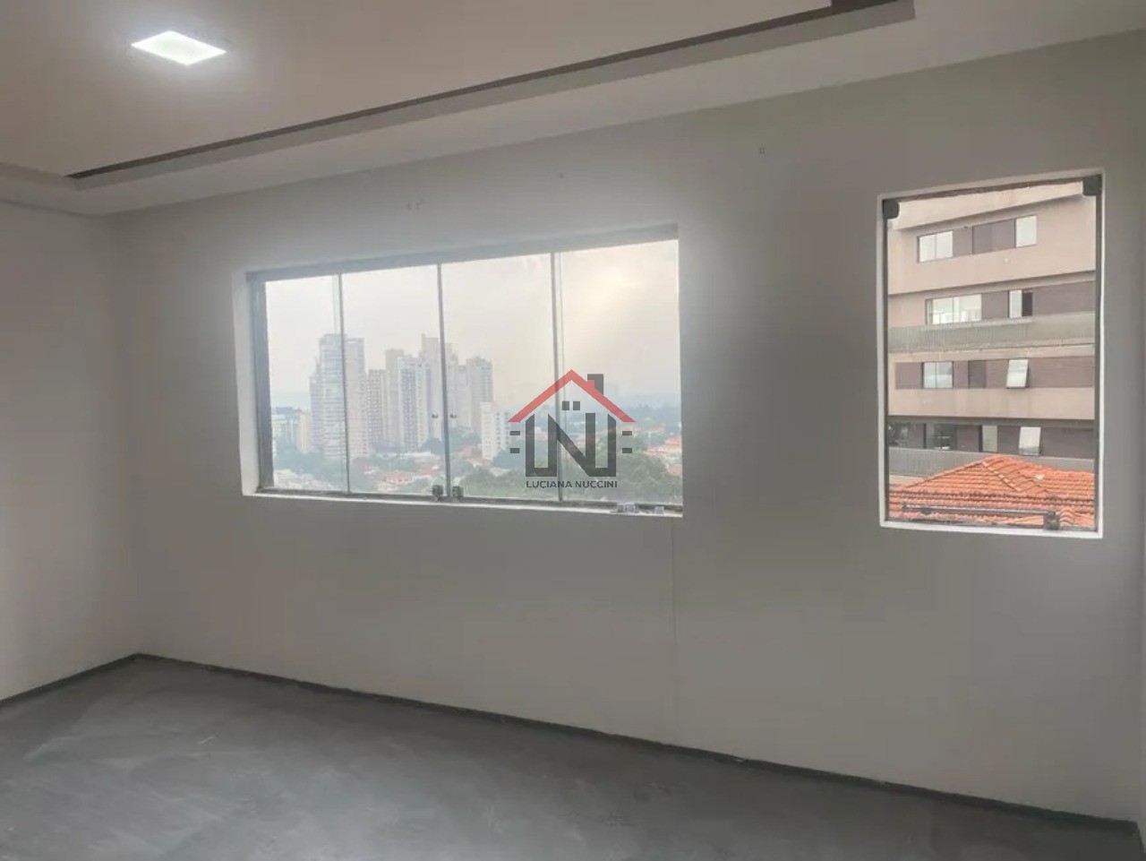 Conjunto Comercial de Alto Padrão em São Paulo-SP, com 8 banheiros, 3 vagas de garagem e 610m² de área!