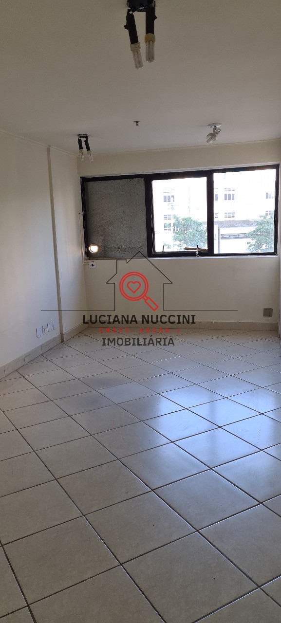 Conjunto comercial de alto padrão para locação na Vila Mariana, São Paulo-SP: 2 salas, 2 banheiros, 1 vaga, 30m²!