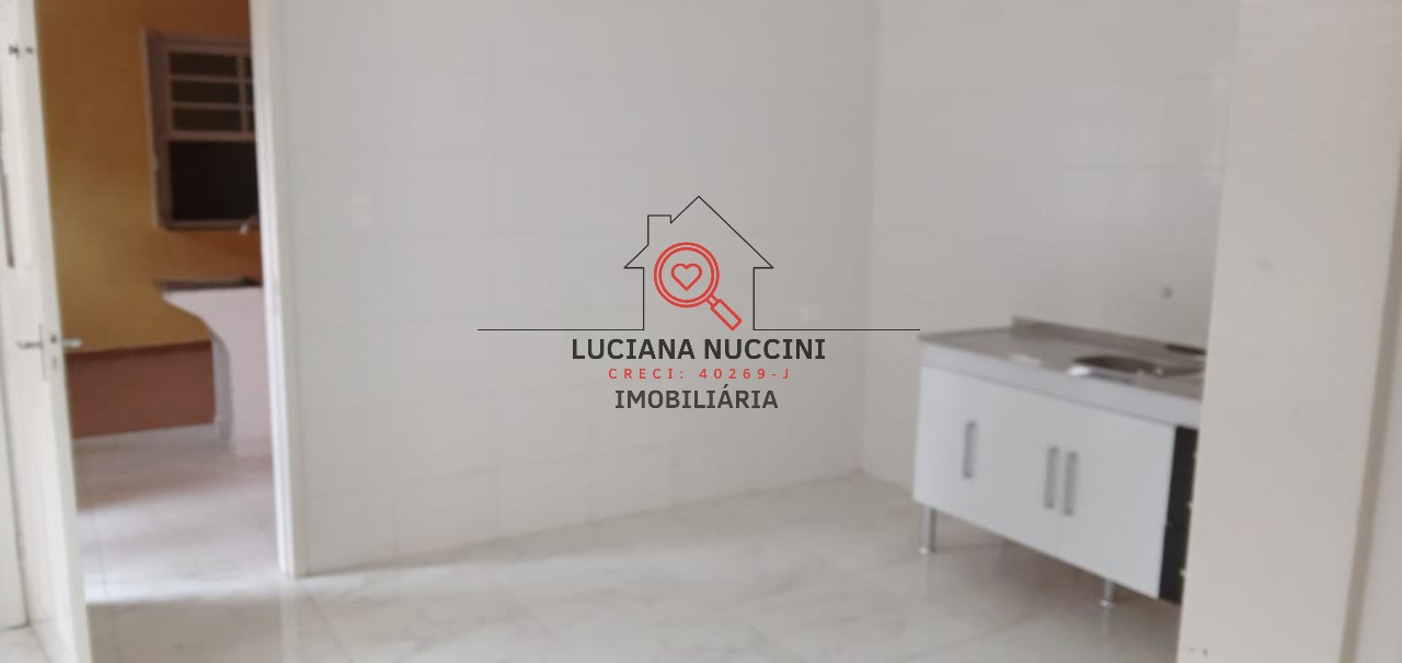 Imperdível Casa à Venda em São Paulo - Vila Mariana: 5 Quartos, 1 Sala, 5 Banheiros, 2 Vagas, 243m² de Área.