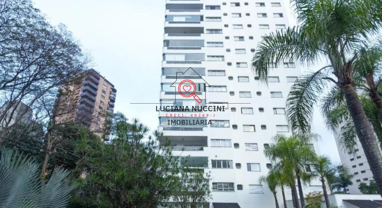 Apartamento à venda em Moema - SP: 4 quartos, 3 suítes, 4 vagas e 240m² de área! Venha conferir!