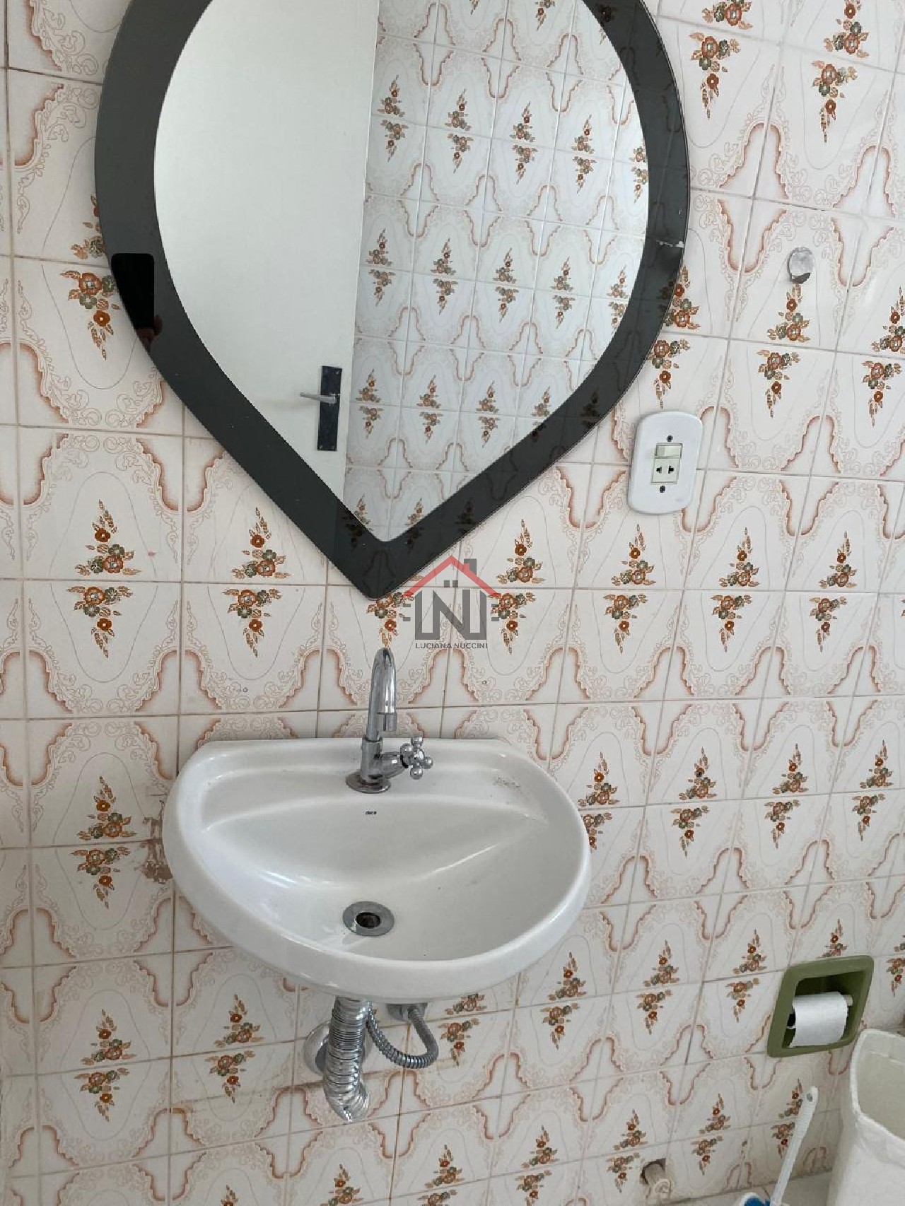 Apartamento à venda ou locação em São Paulo-SP, Cambuci: 1 quarto, 1 banheiro, 1 vaga, 50m² de área. Agende sua visita!