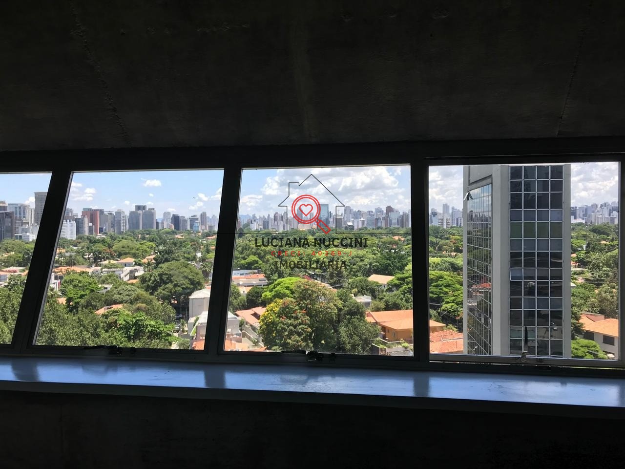 Apartamento de Luxo no Jardim Paulista: 3 Quartos, 1 Suíte, 147m² - Venda ou Locação em São Paulo-SP