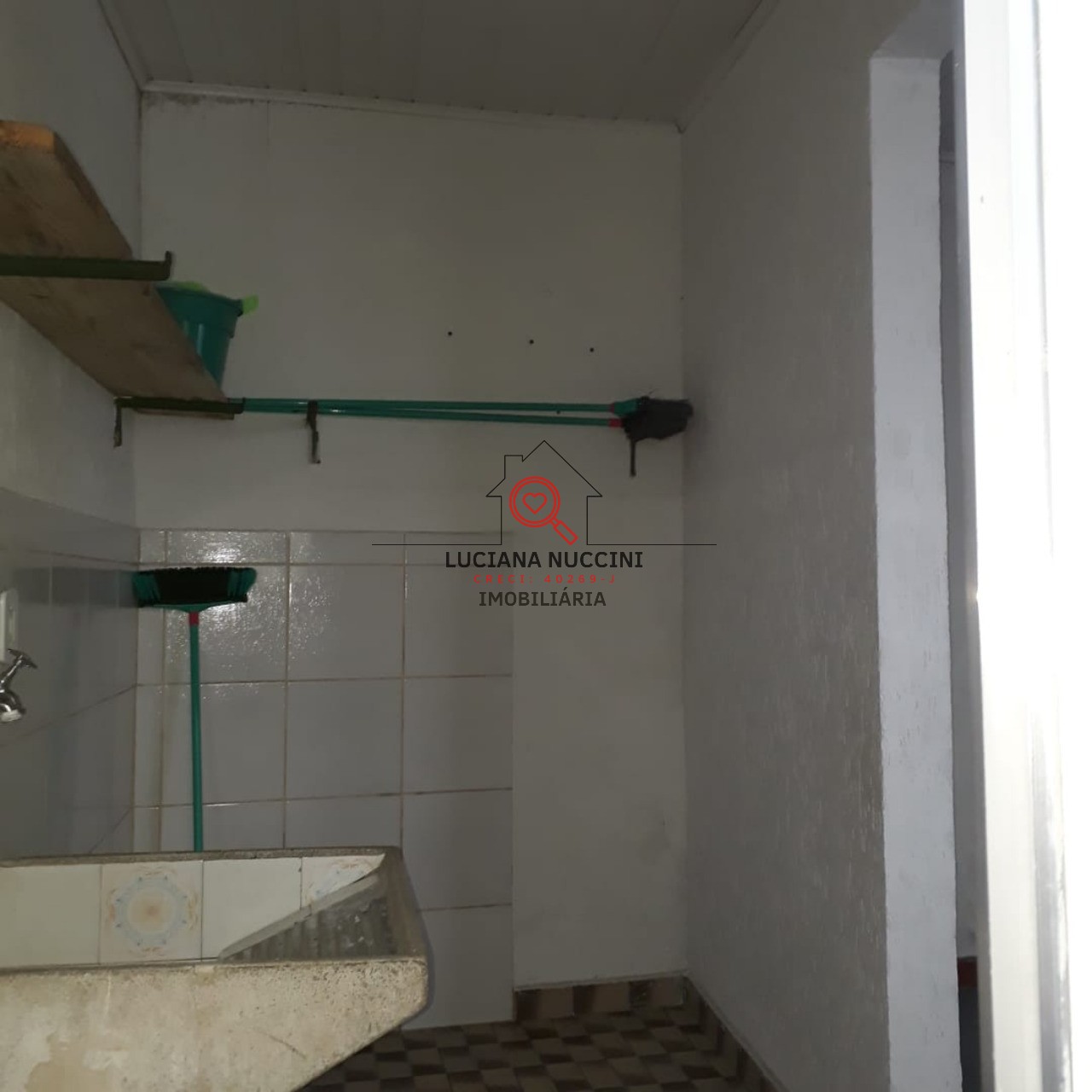 Imperdível oportunidade: Casa à venda na Saúde, São Paulo-SP! 1 sala, 1 banheiro, 1 vaga de garagem!