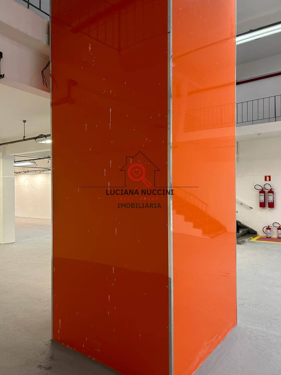 Conjunto Comercial para Locação em São Paulo-SP, Mirandópolis: 3 banheiros, 1.300 m² de Área.