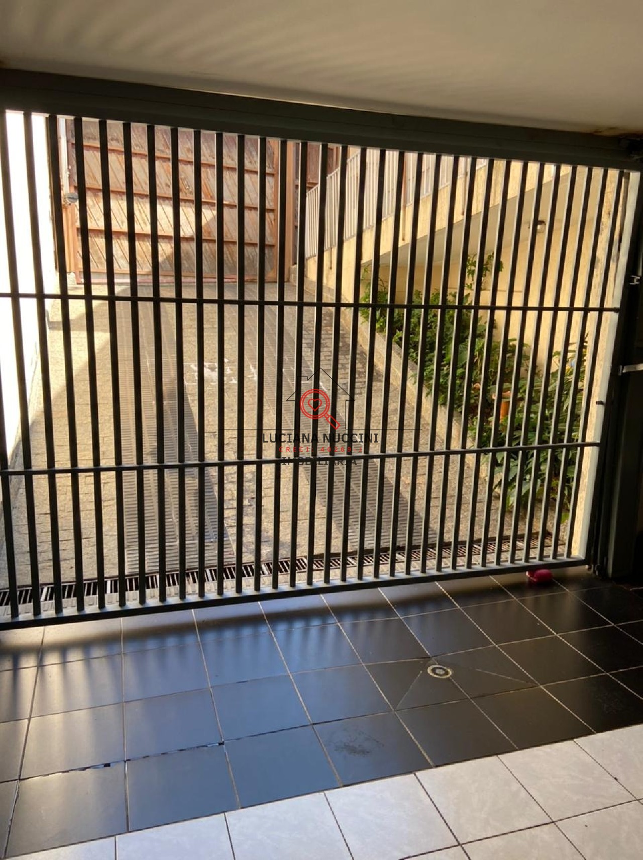 Imperdível casa de 4 quartos e 1 suíte na Vila Nair, São Paulo-SP! 250m² de puro conforto e sofisticação! Venha conferir!