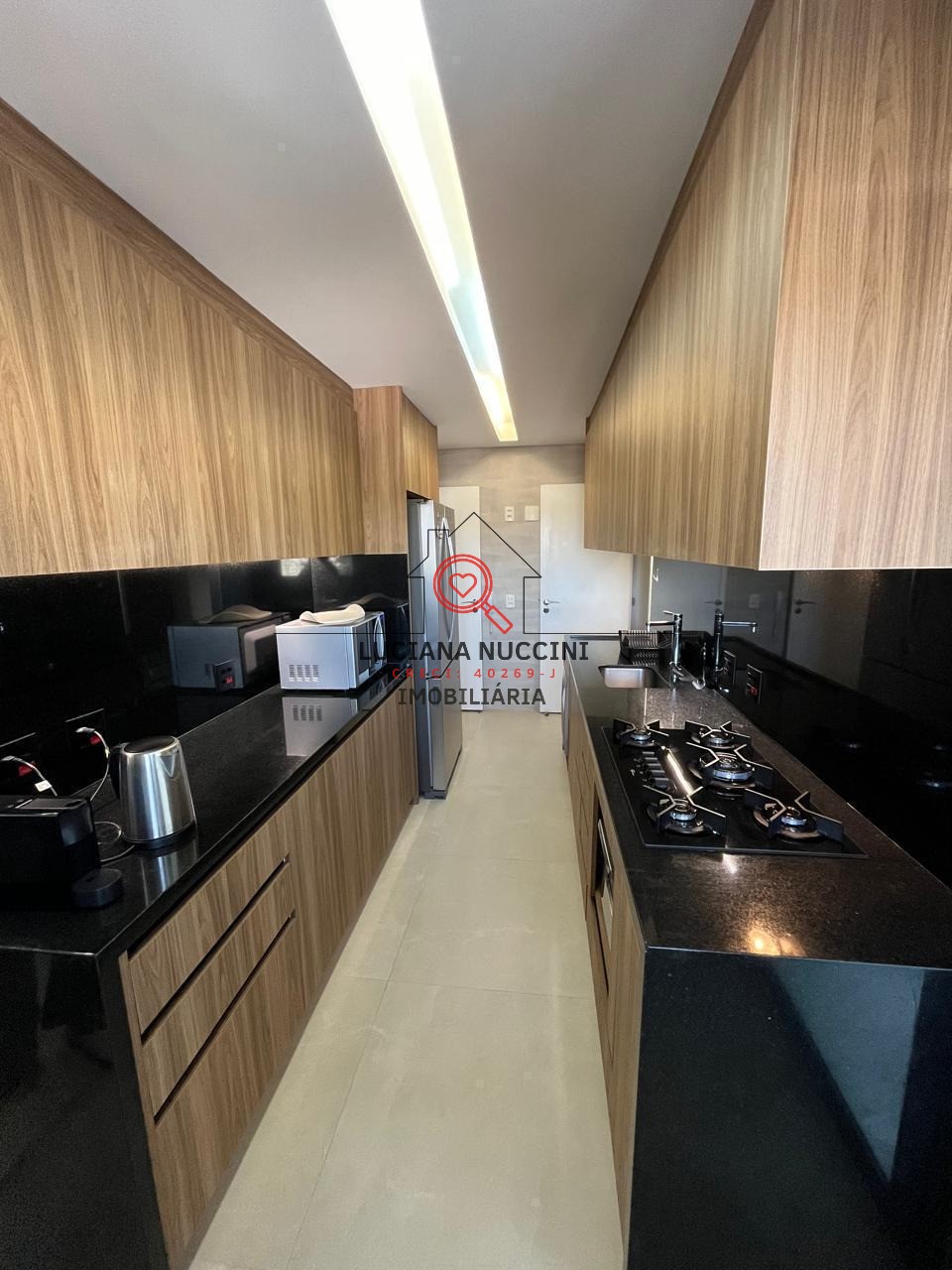 Apartamento de Luxo para Locação na Vila Clementino - São Paulo-SP: 3 Quartos, 3 Suítes, 2 Salas, 4 Banheiros.