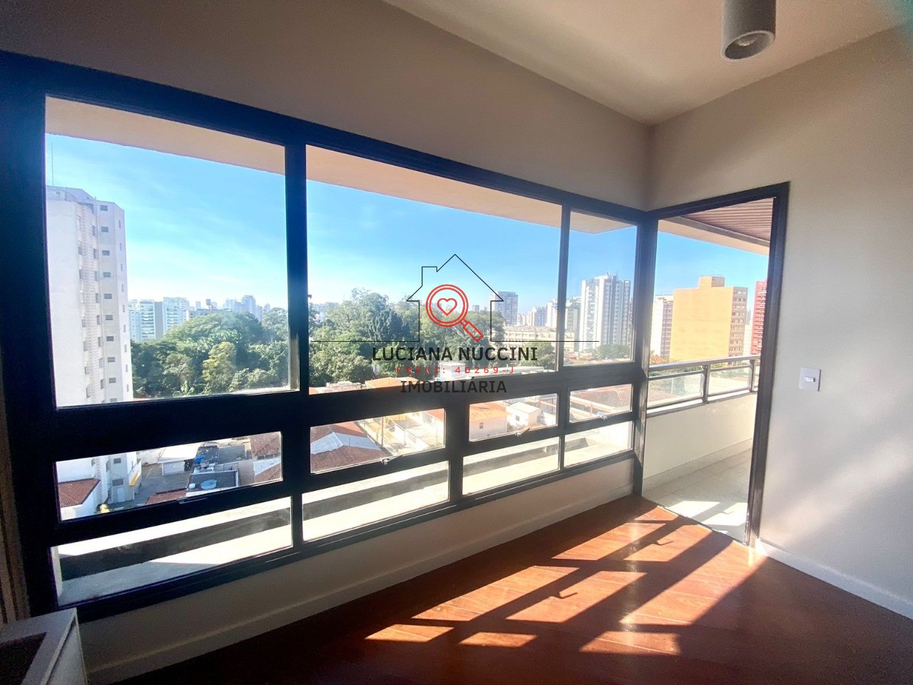 Cobertura de Luxo na Vila Mariana: 3 Quartos, 1 Suíte, 3 Banheiros, 3 Vagas de Garagem, 377m² de Pura Elegância em SP