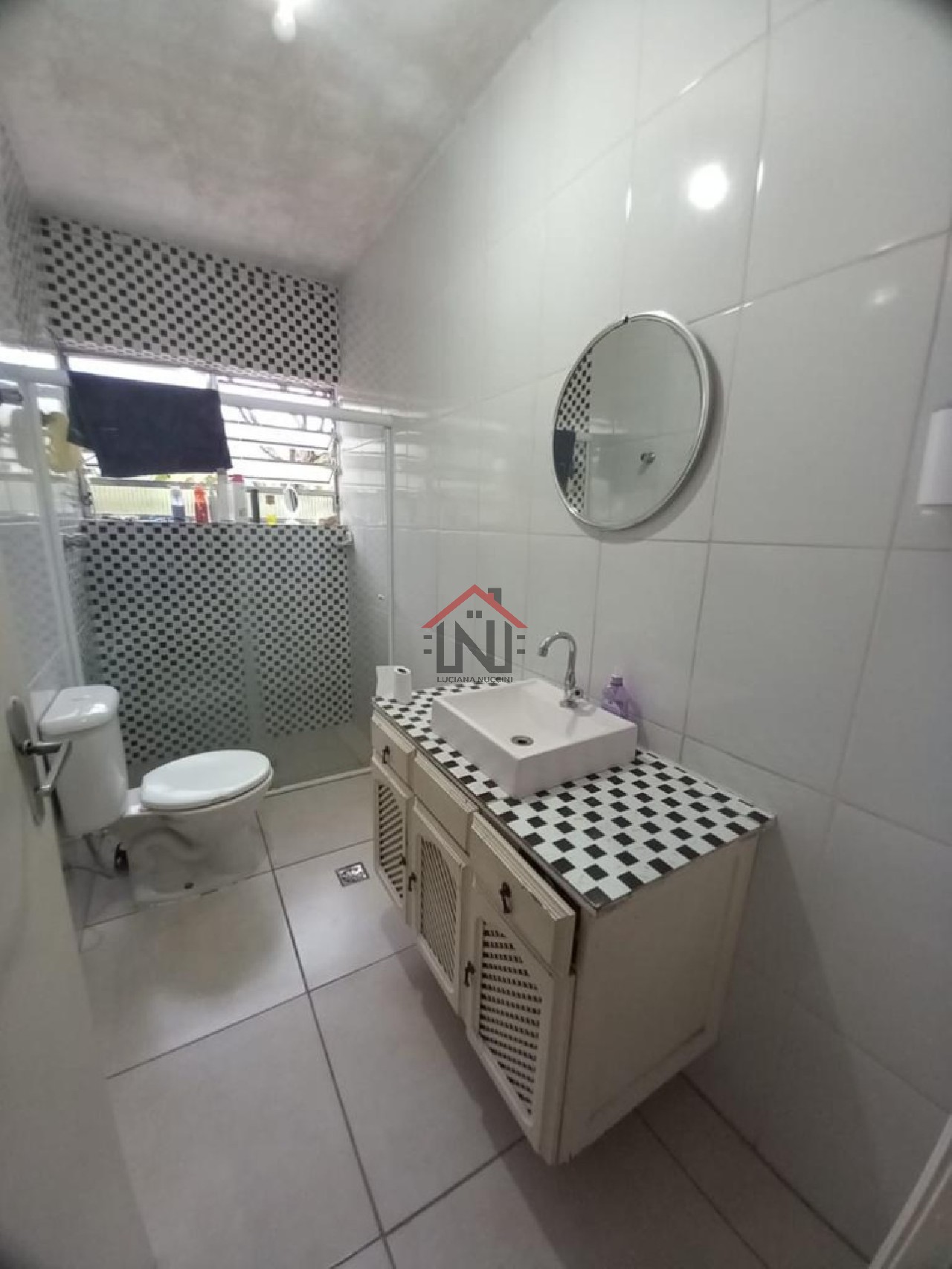 Casa espaçosa na vila são paulo - 3 dormitórios, 2 vagas de 