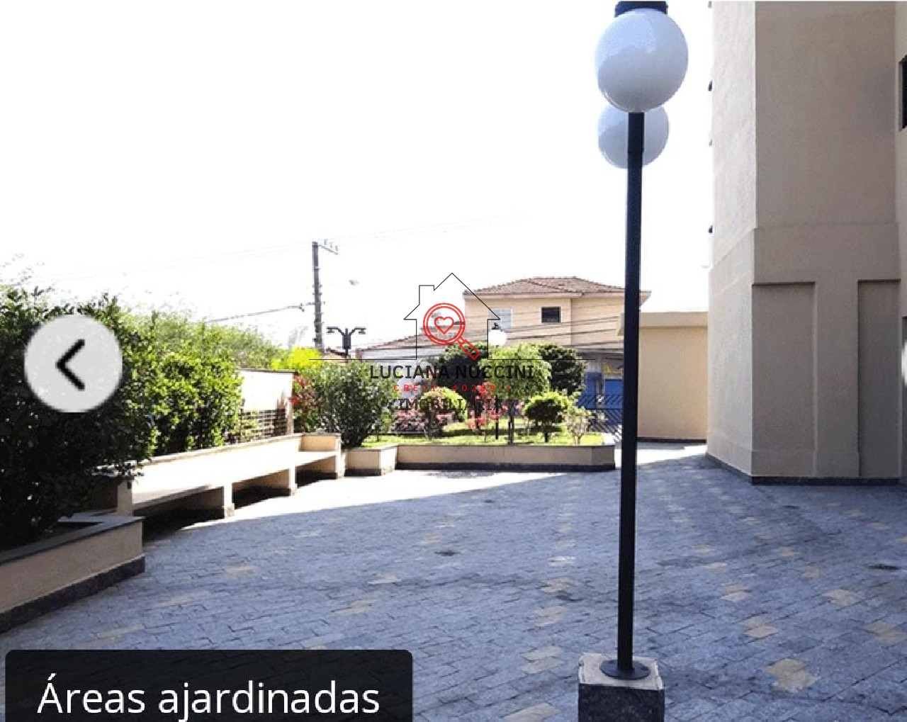 Apto à Venda 2 dormitórios na região da Saúde