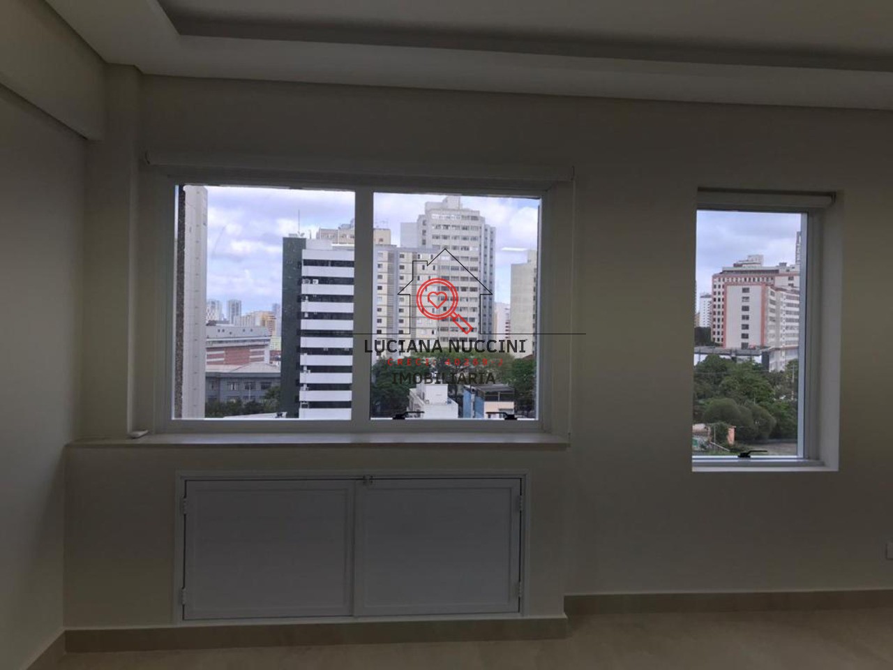 Conjunto comercial na liberdade - ótima localização