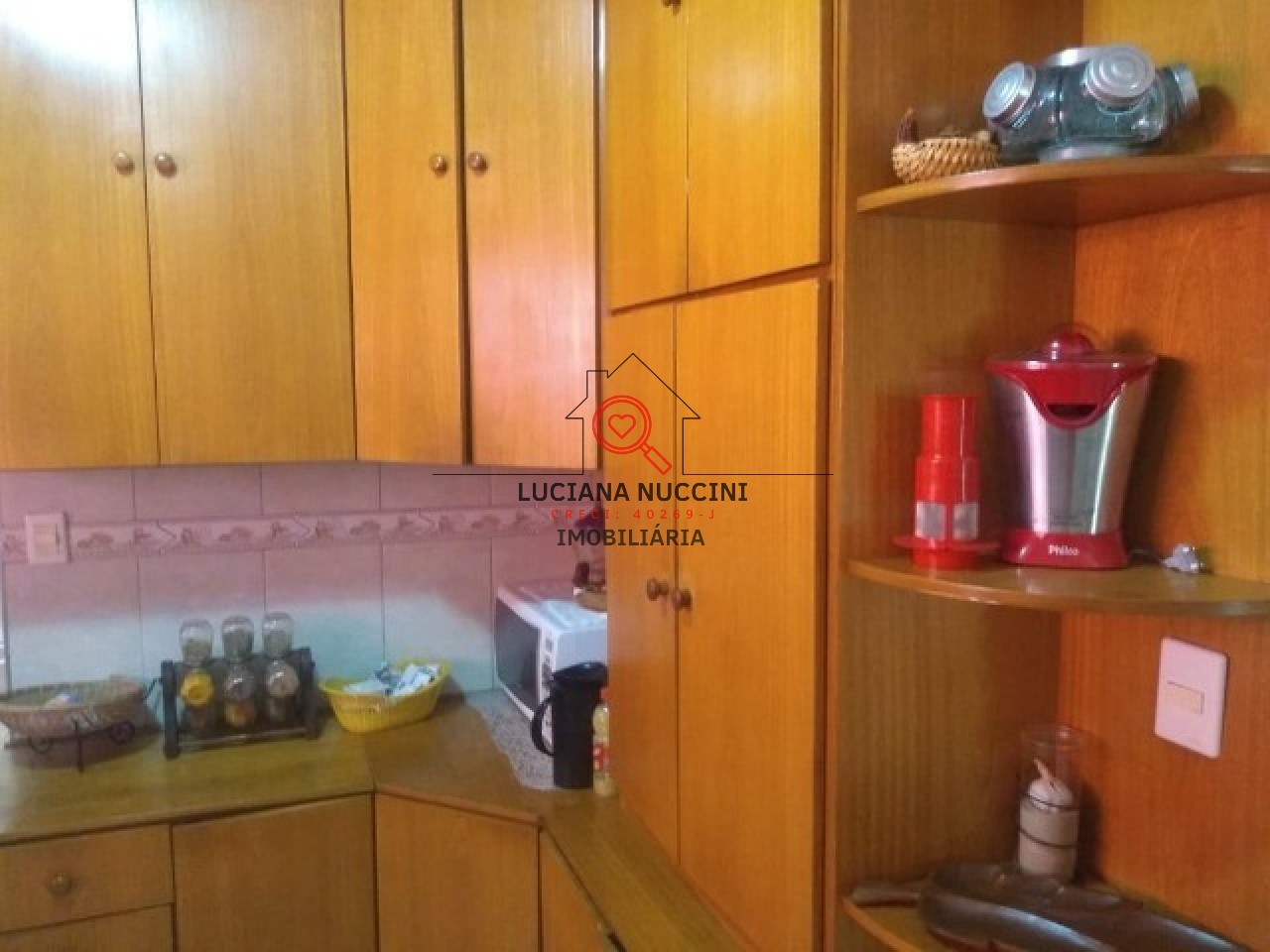 Casa à venda em São Paulo-SP, Vila Liviero: 2 quartos, 1 sala, 1 banheiro, 2 vagas de garagem, 154m² de área. Confira!