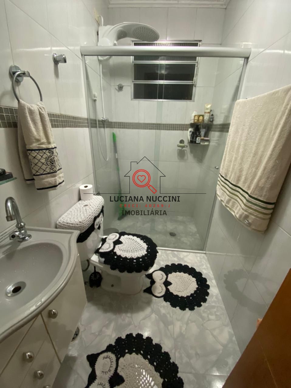 Apartamento à venda em São Paulo-SP, Vila Fachini: 2 quartos, 2 salas, 1 banheiro, 1 vaga, 69m² de área. Aproveite!