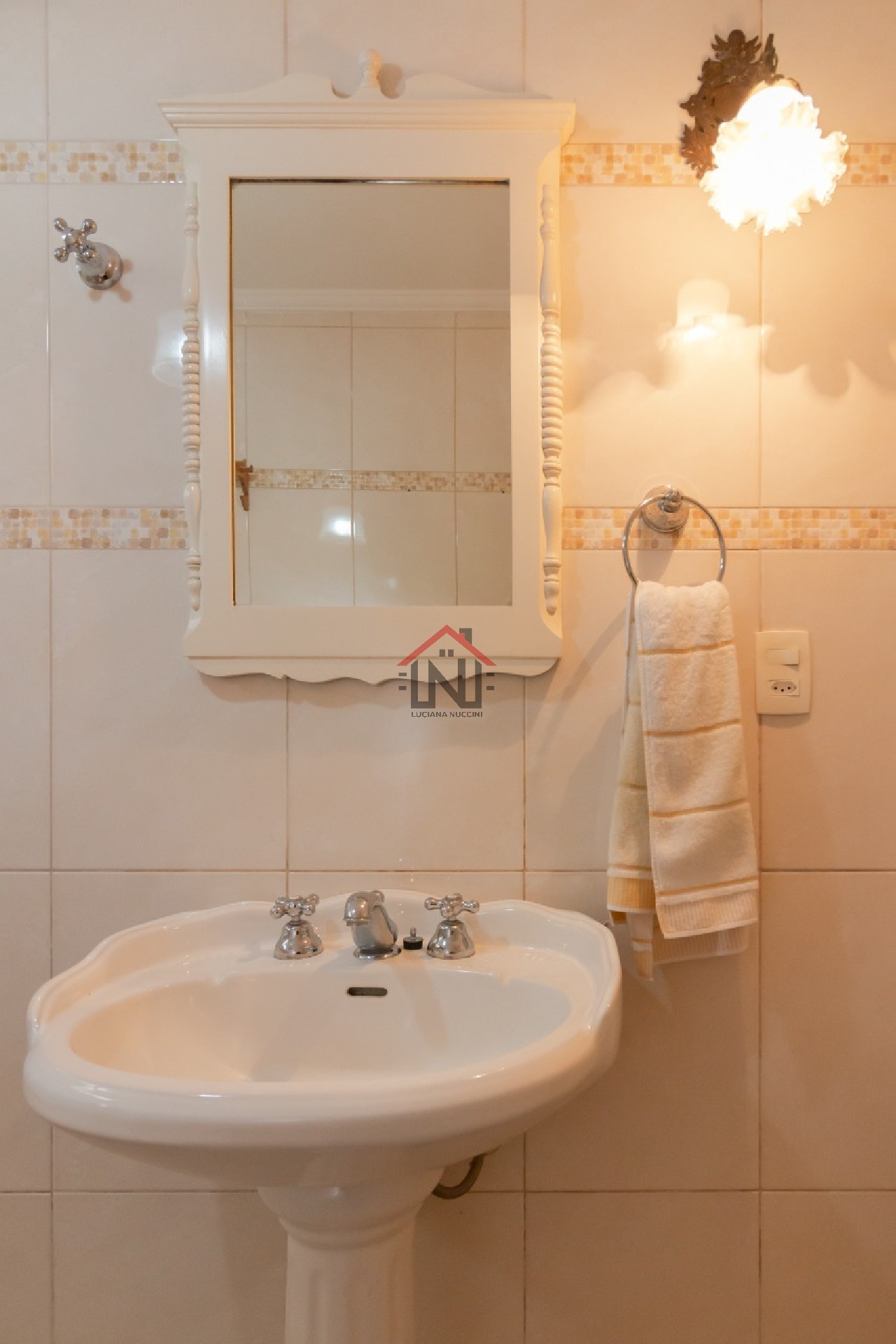 Seu Novo Lar de Luxo: Apartamento 145m², 3 Quartos, Suíte c/ Closet e Lazer Completo!