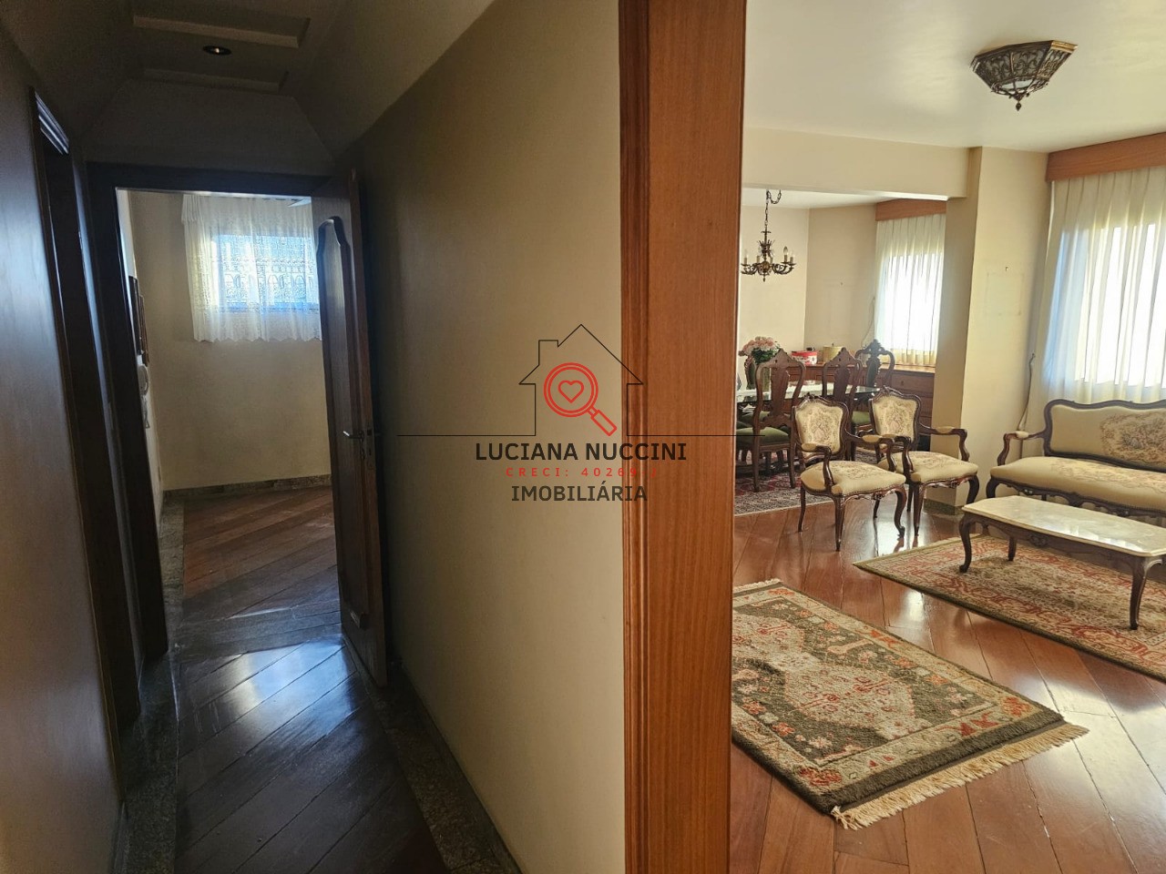 Apartamento à venda em Indianópolis, São Paulo-SP: 4 vagas de garagem e 200m² de área.