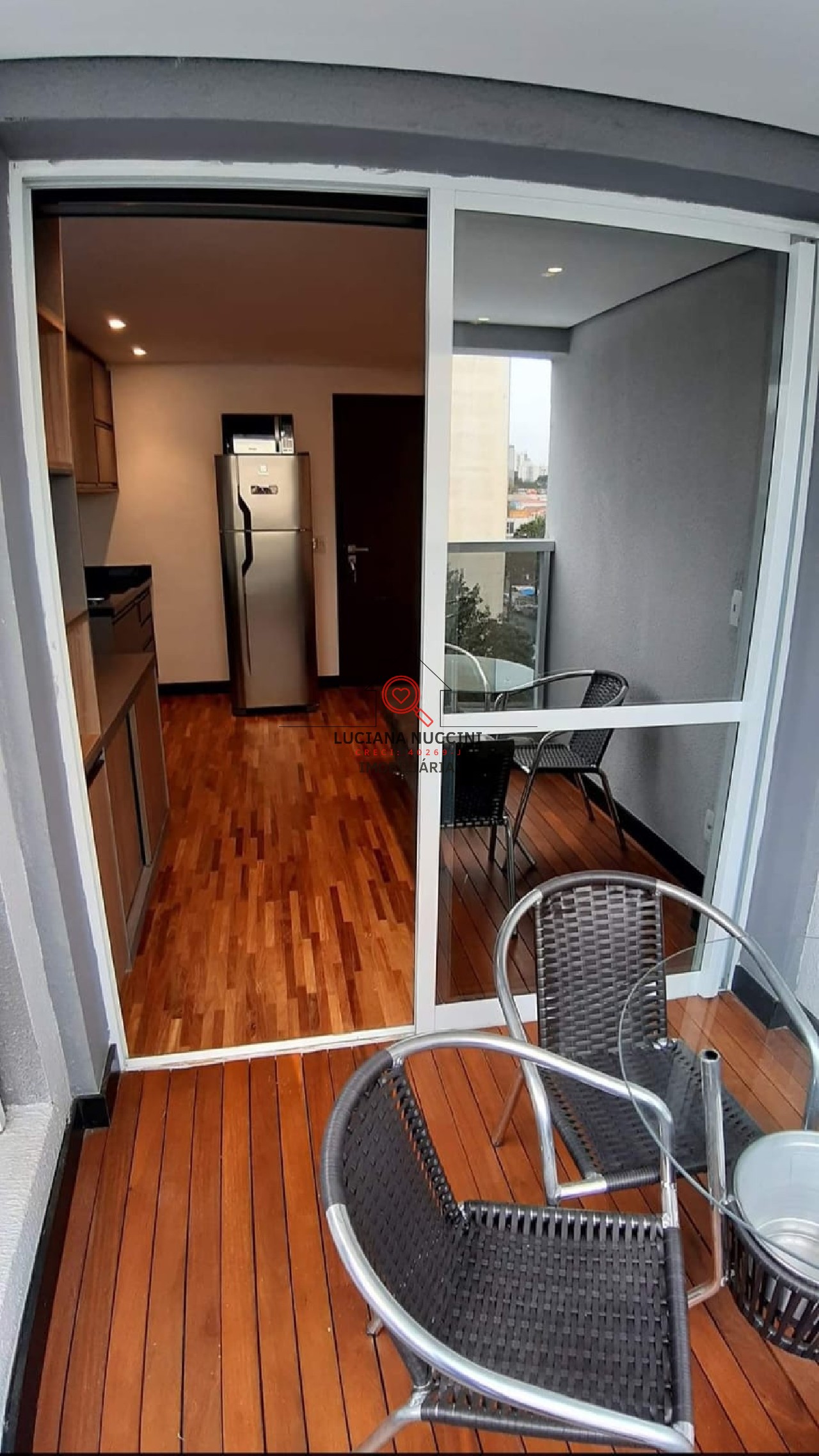 Studio à venda em Pinheiros, São Paulo-SP: 1 quarto, 1 sala, 1 banheiro, 1 vaga de garagem, 30m² de área. Venha conferir!