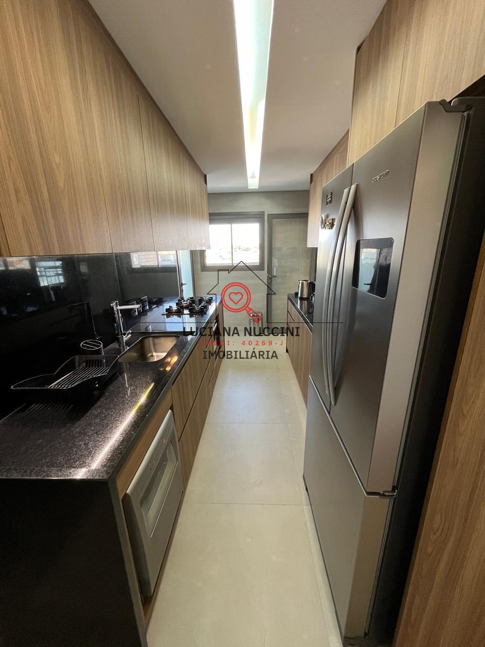 Apartamento de Luxo para Locação na Vila Clementino - São Paulo-SP: 3 Quartos, 3 Suítes, 2 Salas, 4 Banheiros.