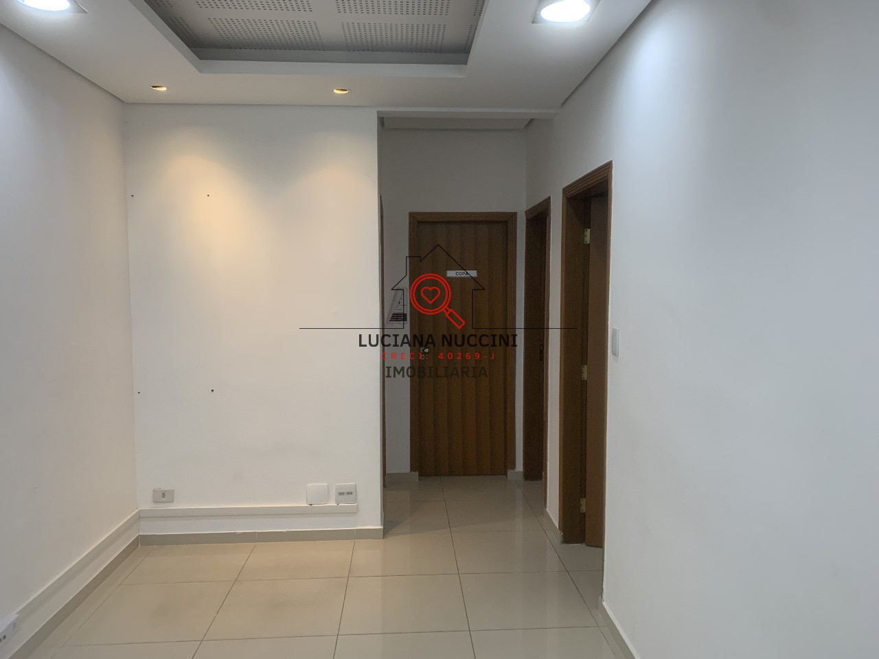 Conjunto Comercial à Venda ou Locação na Bela Vista, São Paulo-SP: 3 Salas, 2 Banheiros, 1 Vaga de Garagem, 108,05m² de Área