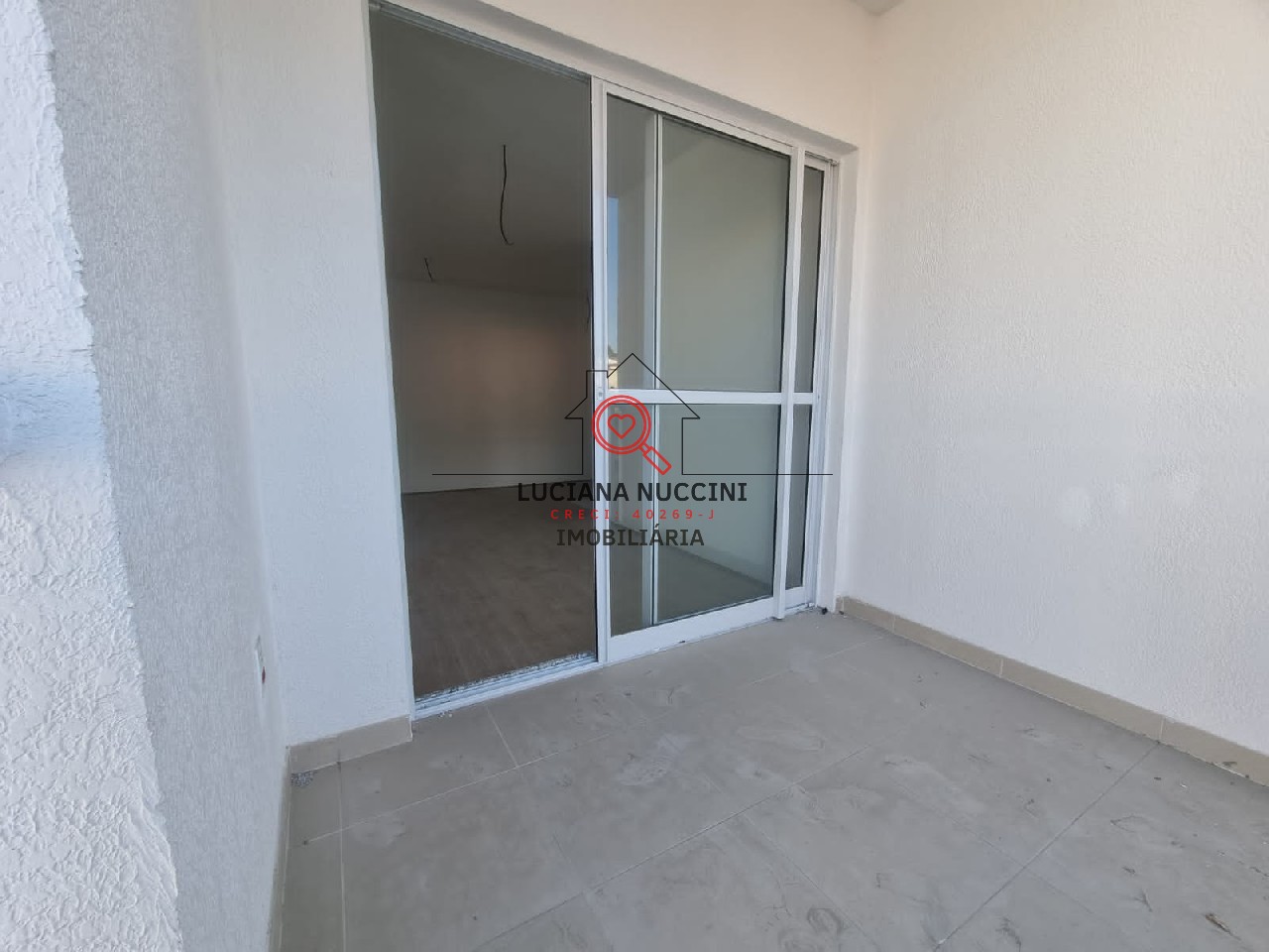 Espaçoso Apartamento com 3 Dormitórios e Excelentes Comodidades