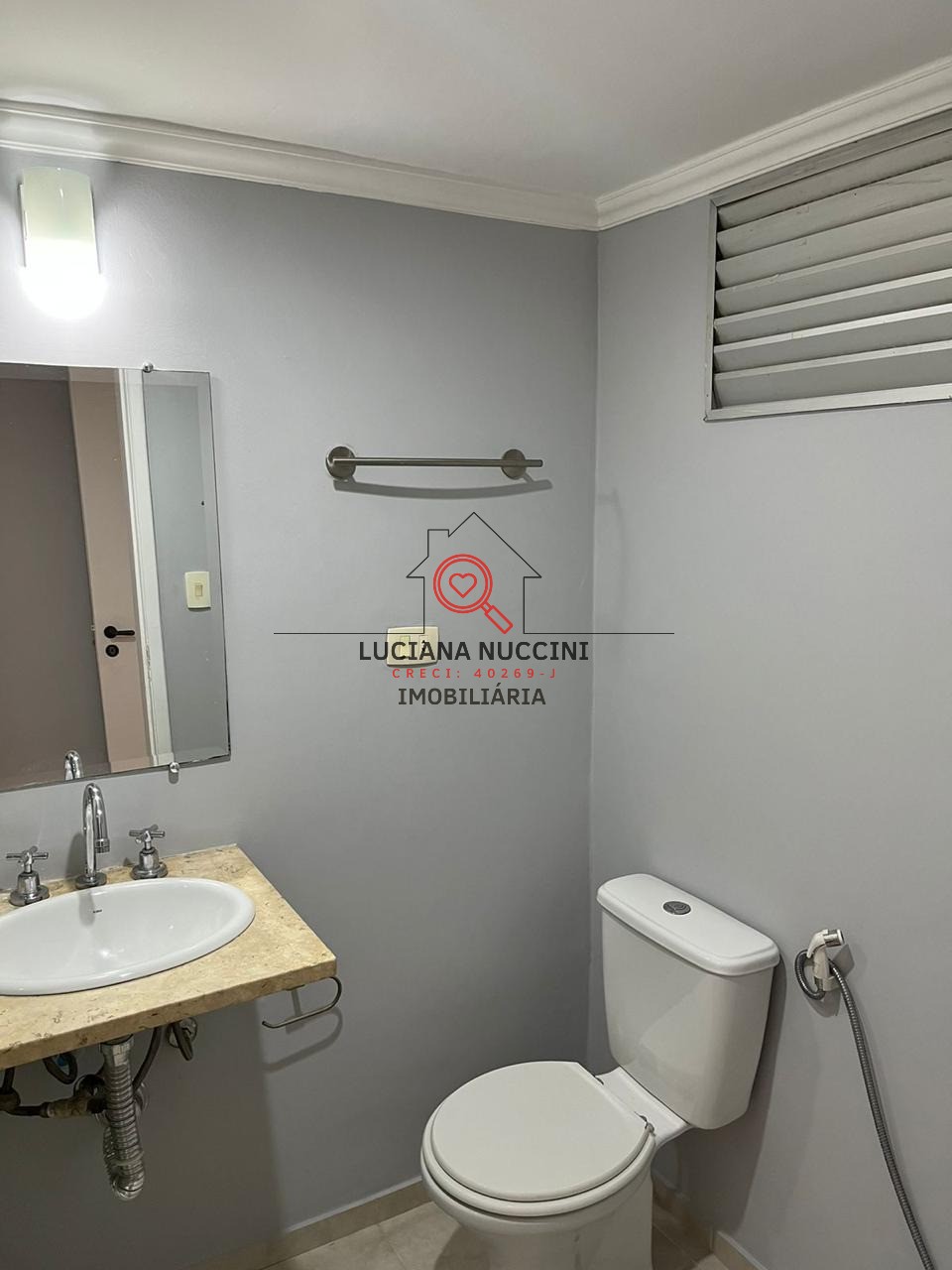Apartamento para locação no Itaim Bibi em São Paulo-SP: 4 quartos, 1 suíte, 2 banheiros, 1 vaga de garagem, 148,80m² de área.