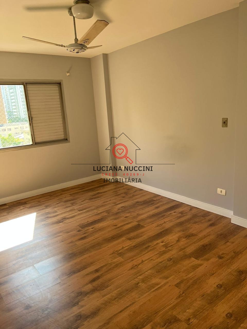 Apartamento para locação no Itaim Bibi em São Paulo-SP: 4 quartos, 1 suíte, 2 banheiros, 1 vaga de garagem, 148,80m² de área.
