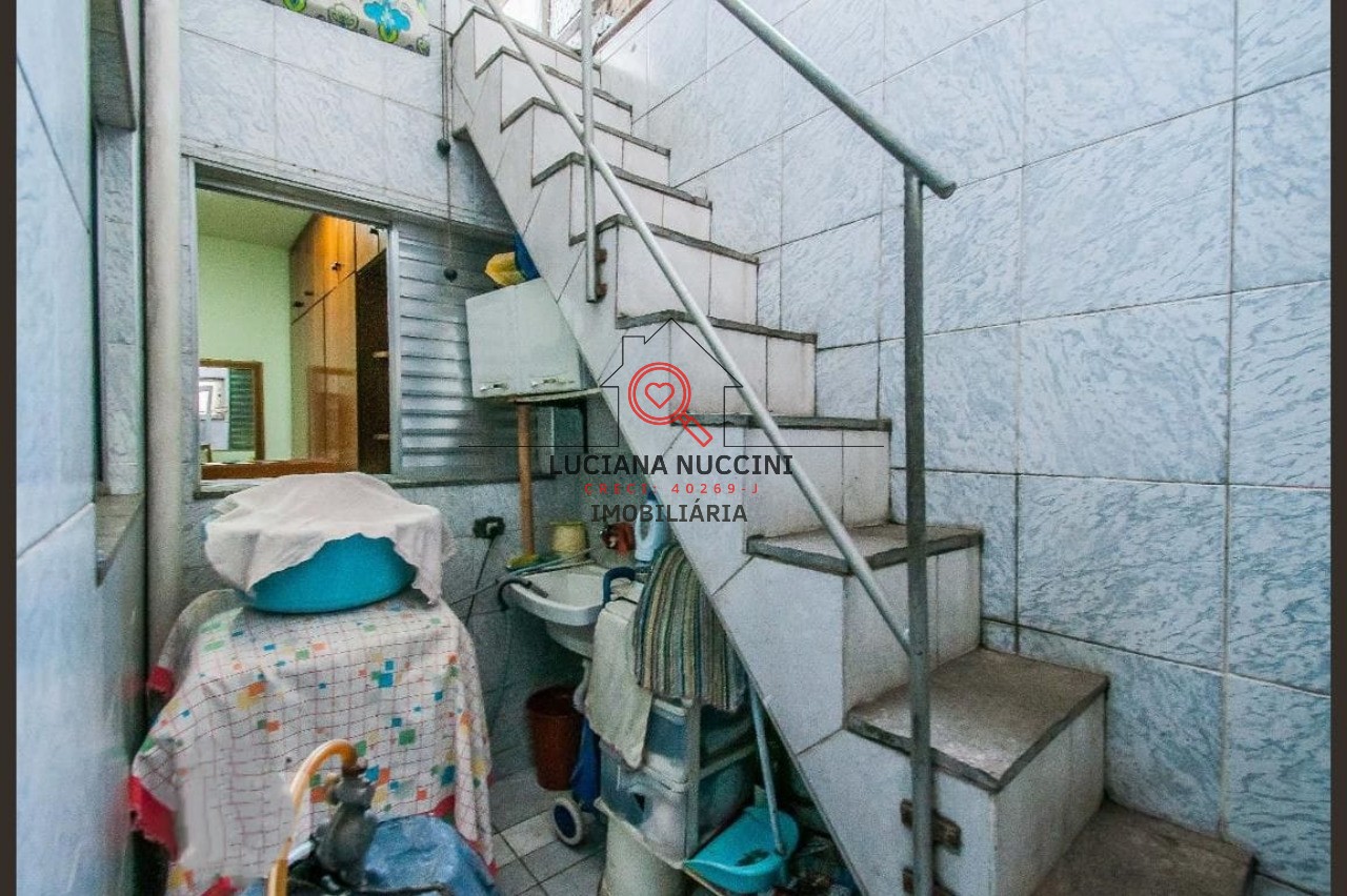 Casa à venda em São Paulo-SP, bairro Ipiranga, 3 quartos, 2 banheiros, 2 vagas de garagem, 132,00 m² de área!