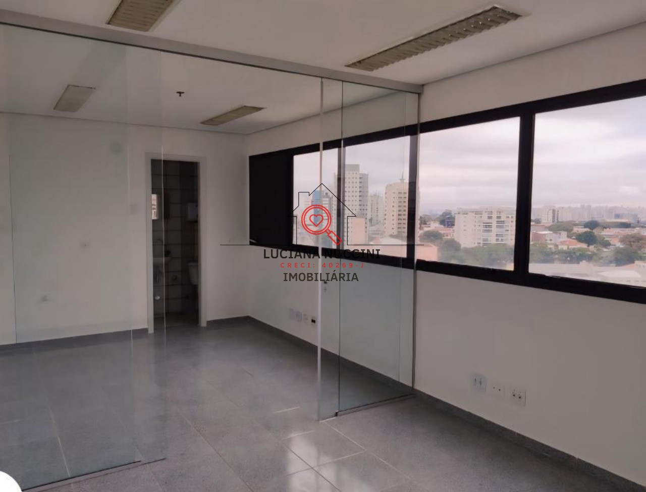 Conjunto comercial à venda em são paulo-sp: sala com 30m², 2