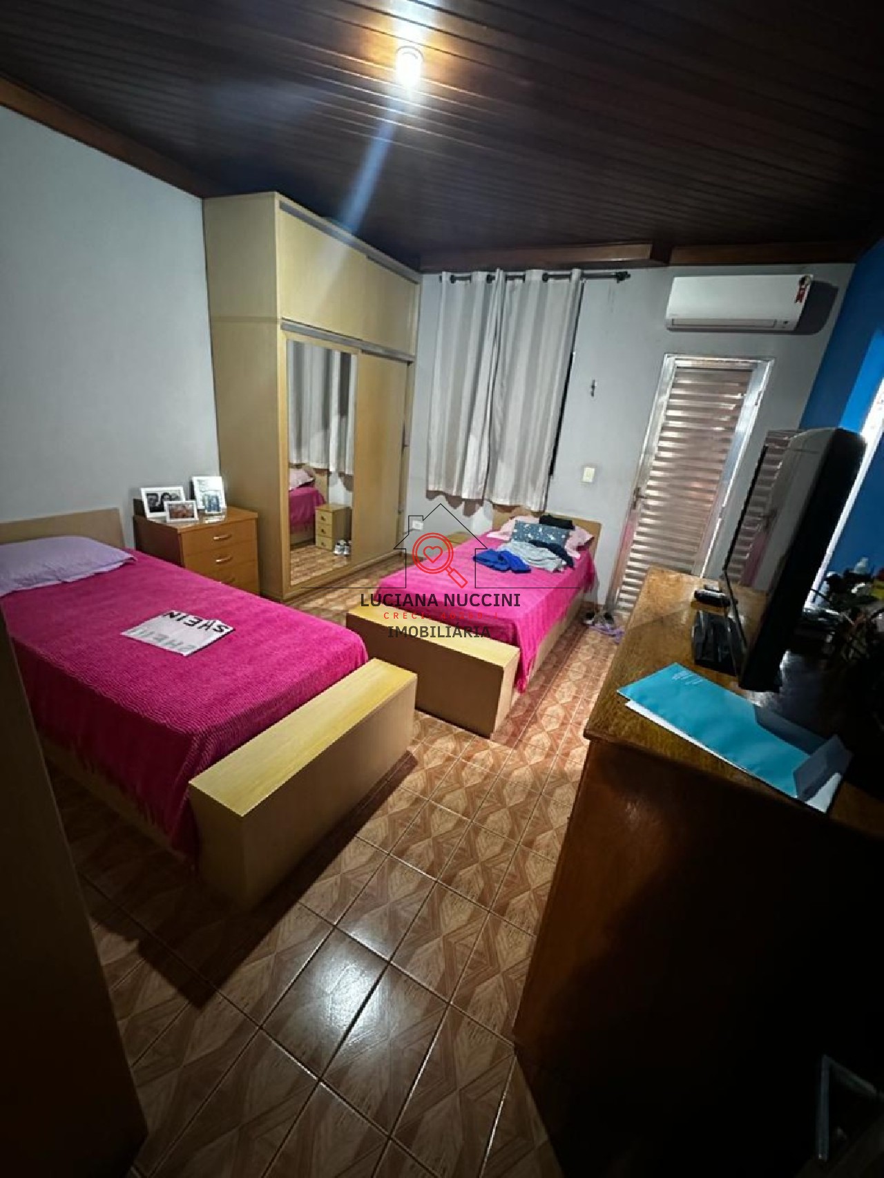 Casa térrea - com 2 casas