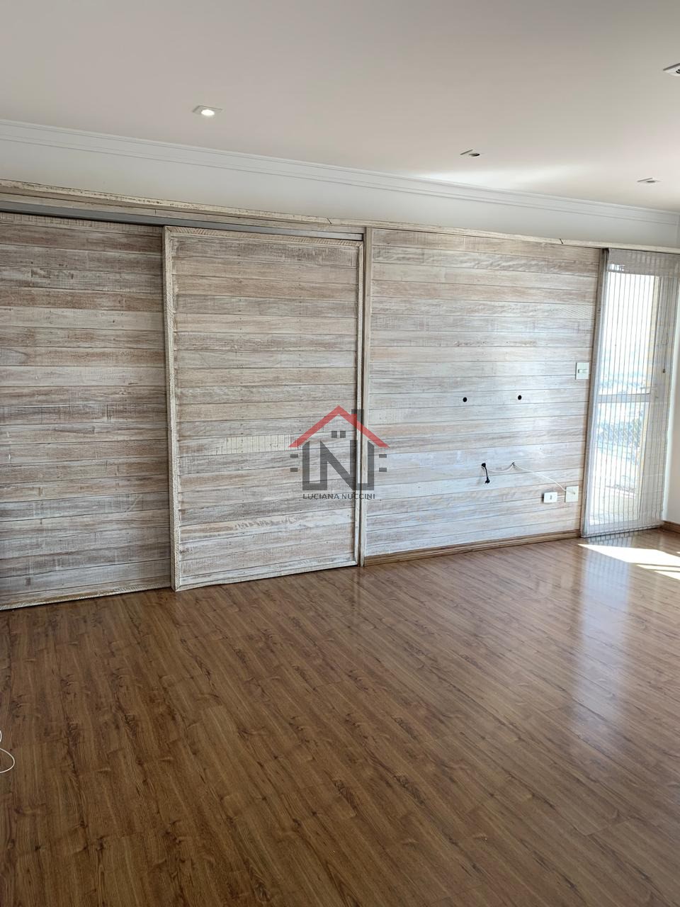 Apartamento à venda em Mirandópolis, São Paulo-SP: 1 quarto, 1 sala, 1 banheiro, 1 vaga de garagem, 40m².