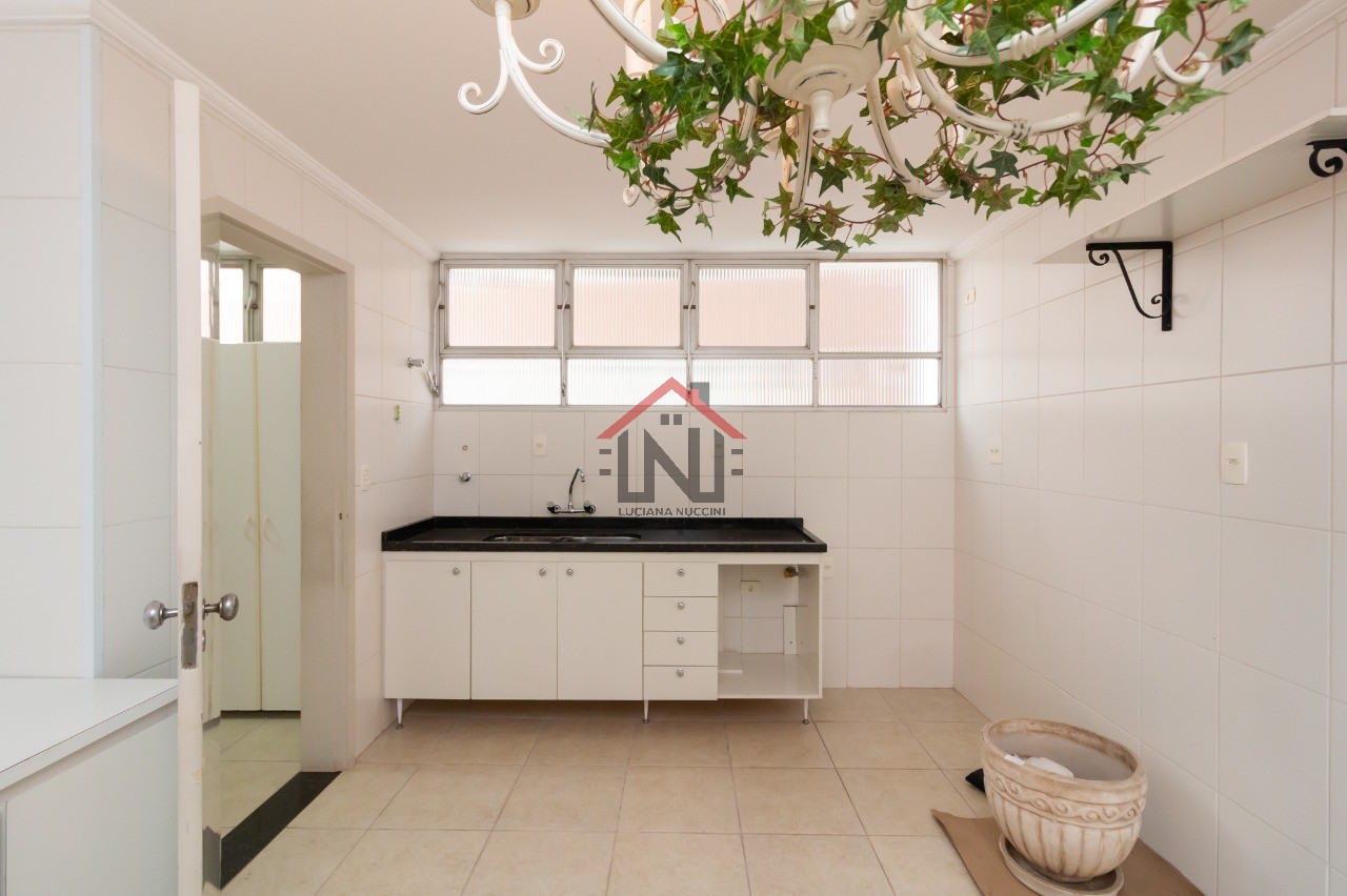 Seu Novo Lar de Luxo: Apartamento 145m², 3 Quartos, Suíte c/ Closet e Lazer Completo!
