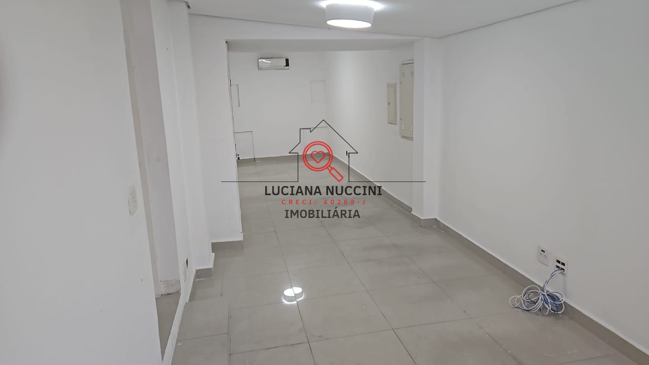 Casa de 244m² com 9 salas e 7 vagas de garagem no Jardim Paulista em São Paulo: Venda ou Locação!