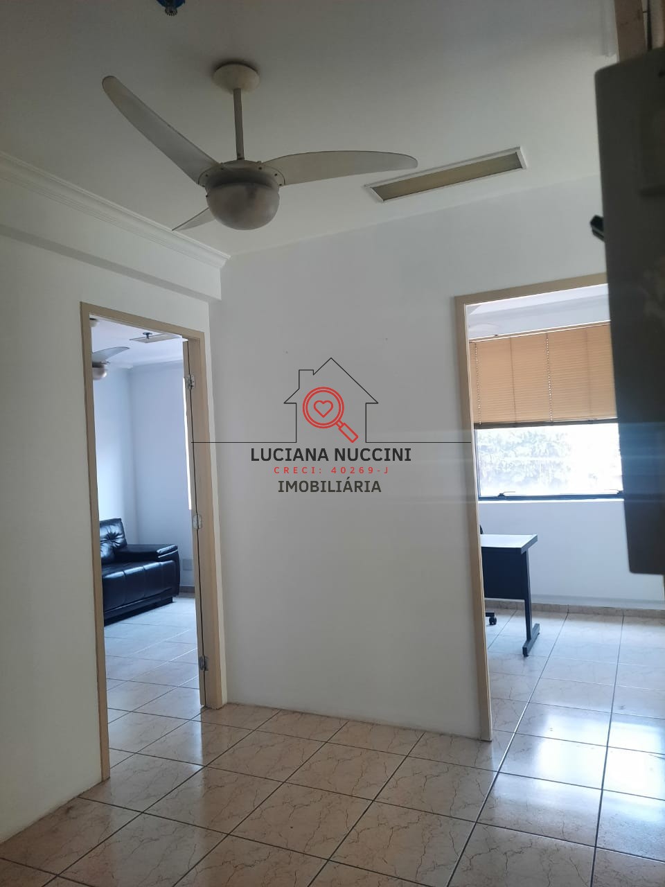 Conjunto comercial para locação na Vila Nova Conceição, São Paulo-SP: 2 banheiros, 3 vagas de garagem, 63m² de área.