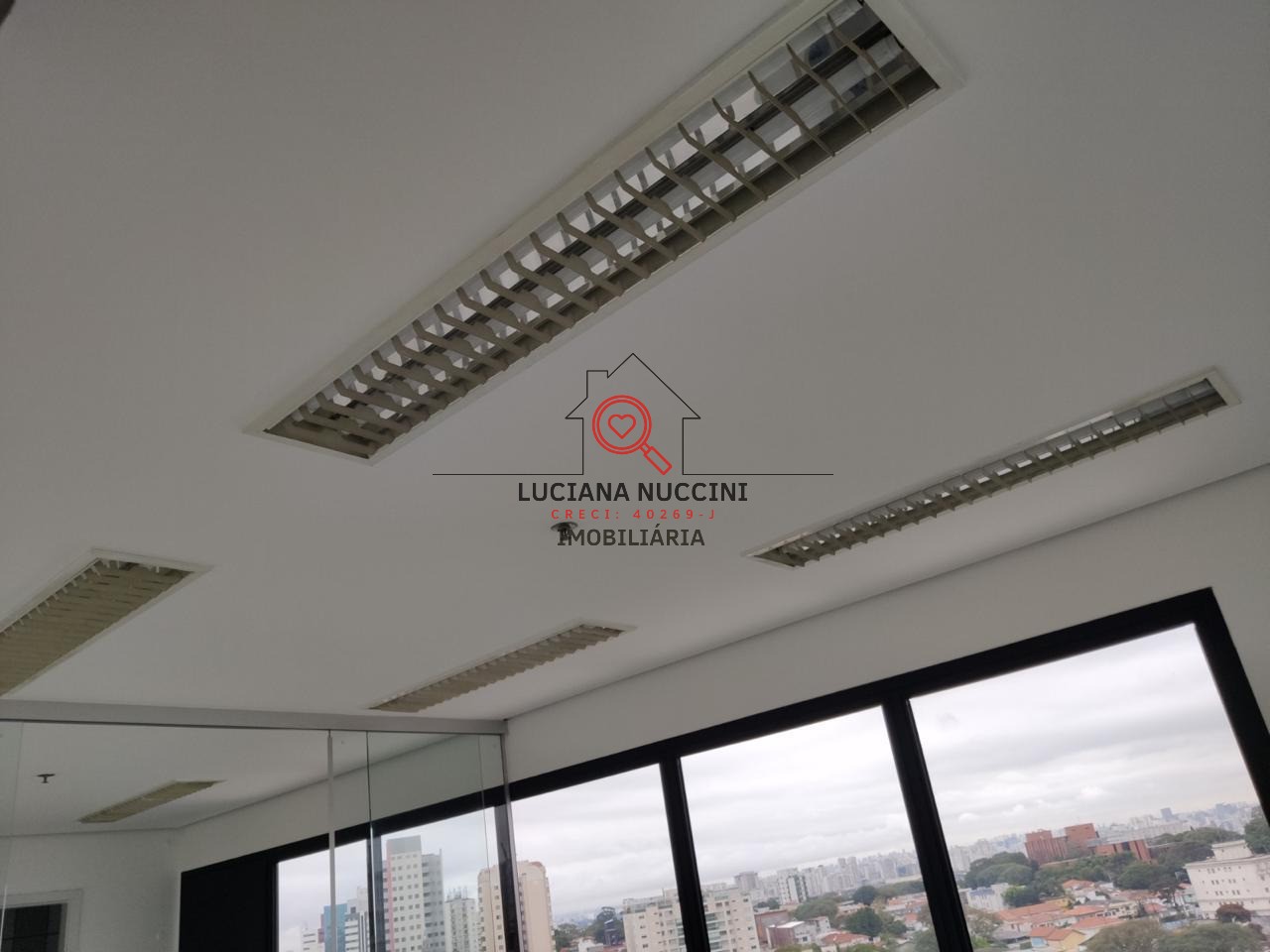 Conjunto comercial à venda em são paulo-sp: sala com 30m², 2