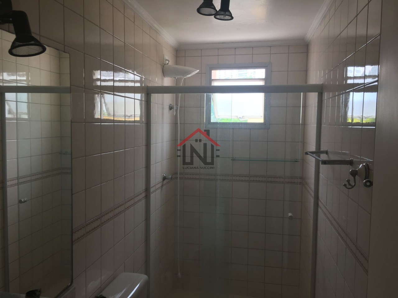 Apartamento à venda em São Paulo: 2 quartos, 1 sala, 2 banheiros e vaga na Vila Andrade, 52 m² de luxo!