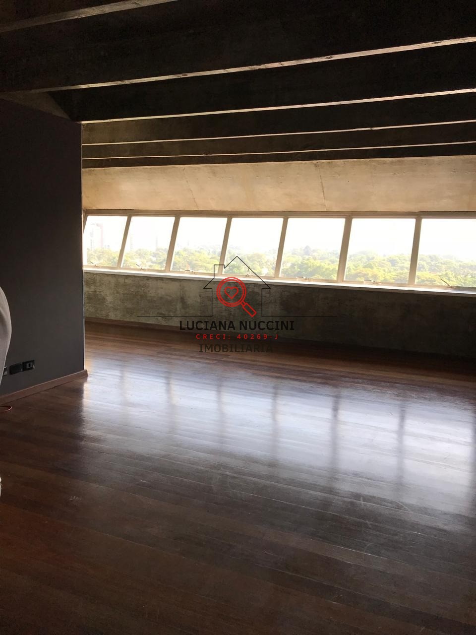 Apartamento de Luxo no Jardim Paulista: 3 Quartos, 1 Suíte, 147m² - Venda ou Locação em São Paulo-SP