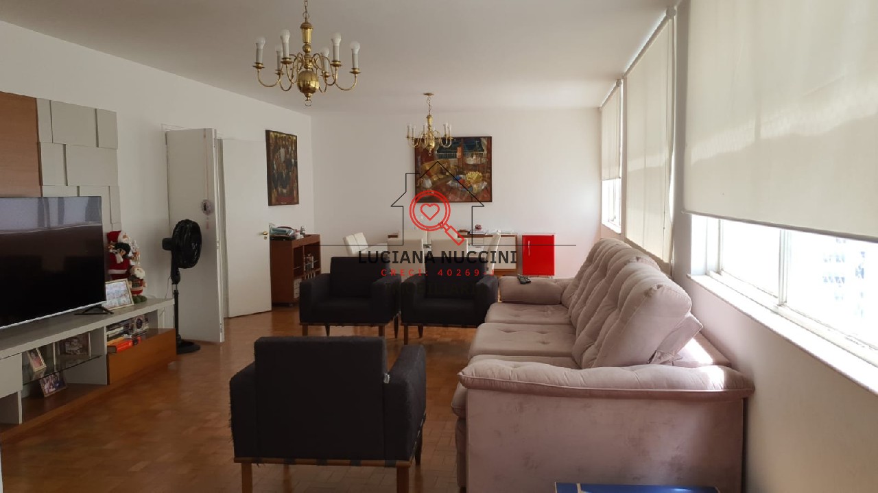 Amplo Apartamento Residencial à Venda em Santa Cecília, São Paulo