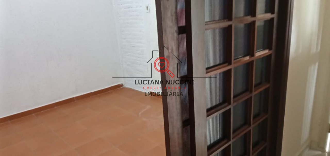 Imperdível Casa à Venda em São Paulo - Vila Mariana: 5 Quartos, 1 Sala, 5 Banheiros, 2 Vagas, 243m² de Área.
