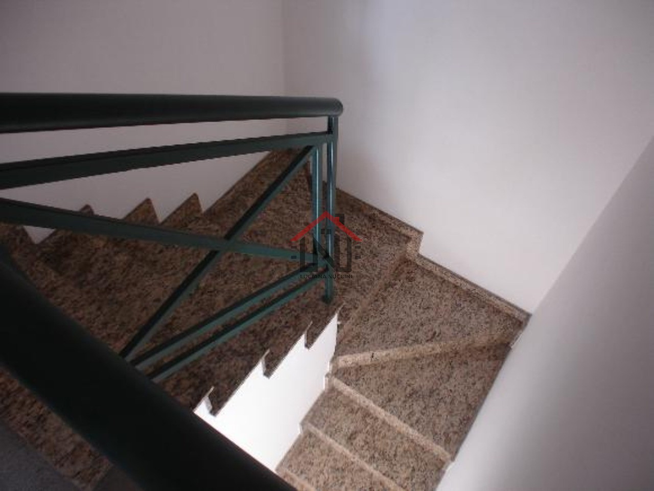 Confira essa incrível casa à venda em são paulo-sp, na vila 
