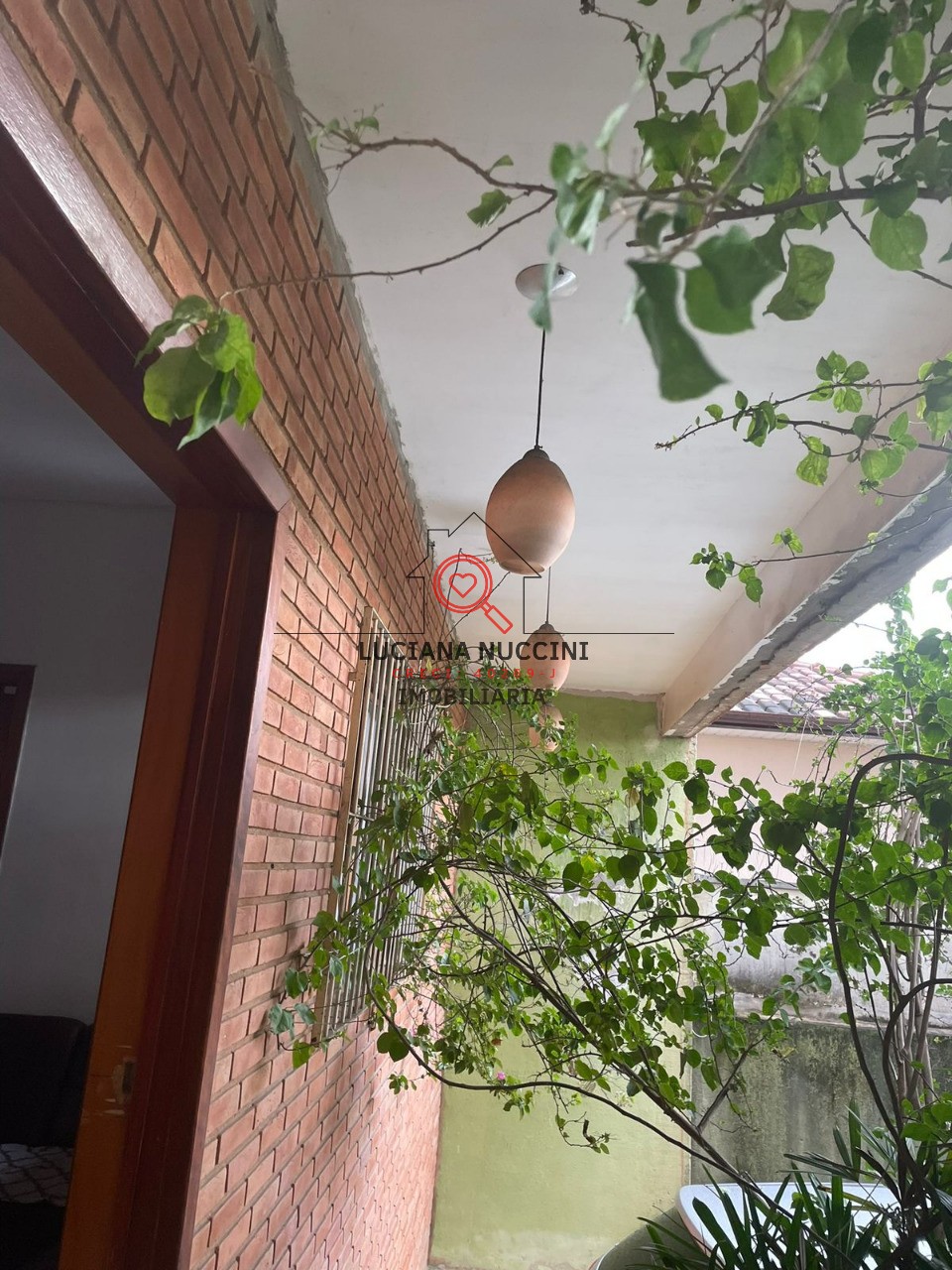 Venda de Casa de 5 Quartos na Vila Carioca, São Paulo-SP: 250m², 5 Banheiros - Imperdível!