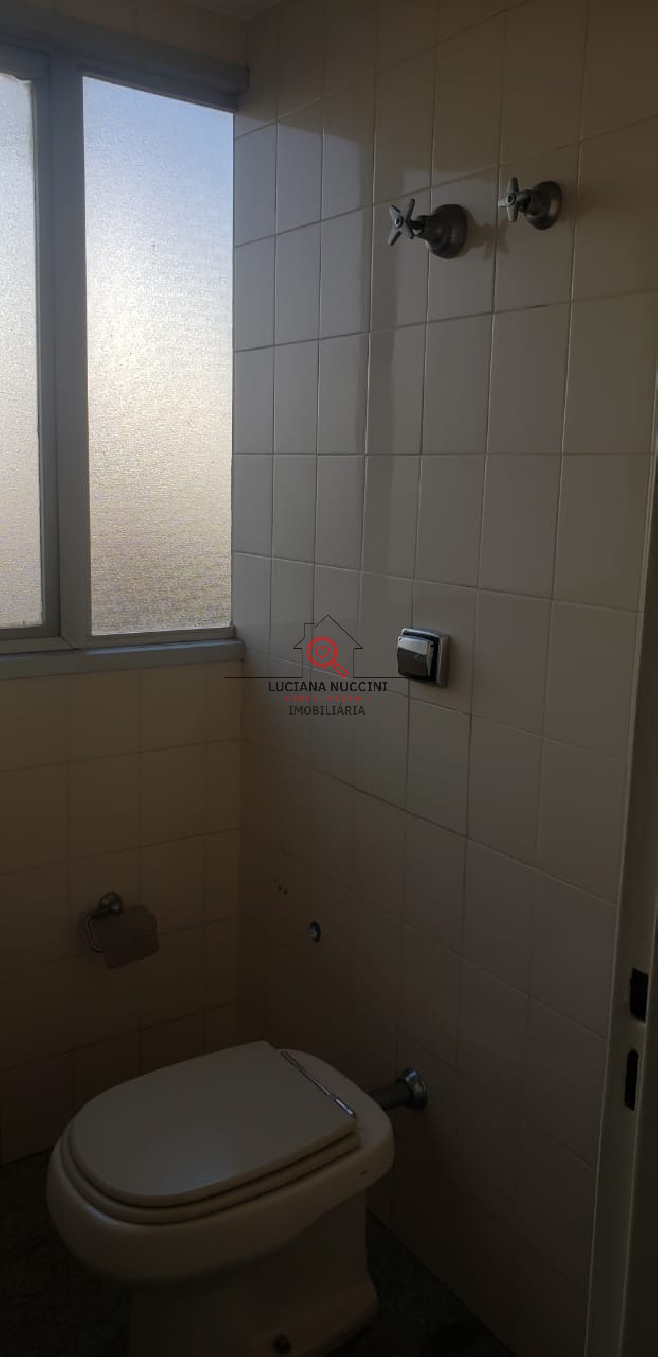 Oportunidade única: seu novo conjunto comercial na vila mari