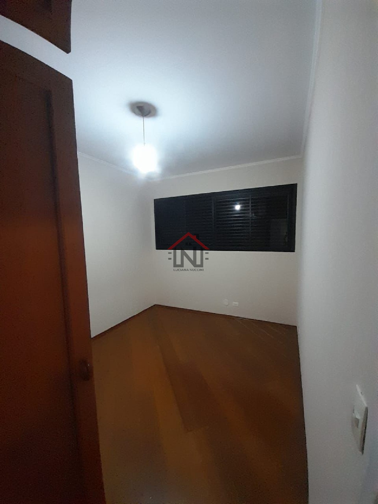 Apartamento de 3 quartos com suíte, 2 banheiros e 2 vagas de garagem em São João Clímaco, São Paulo!
