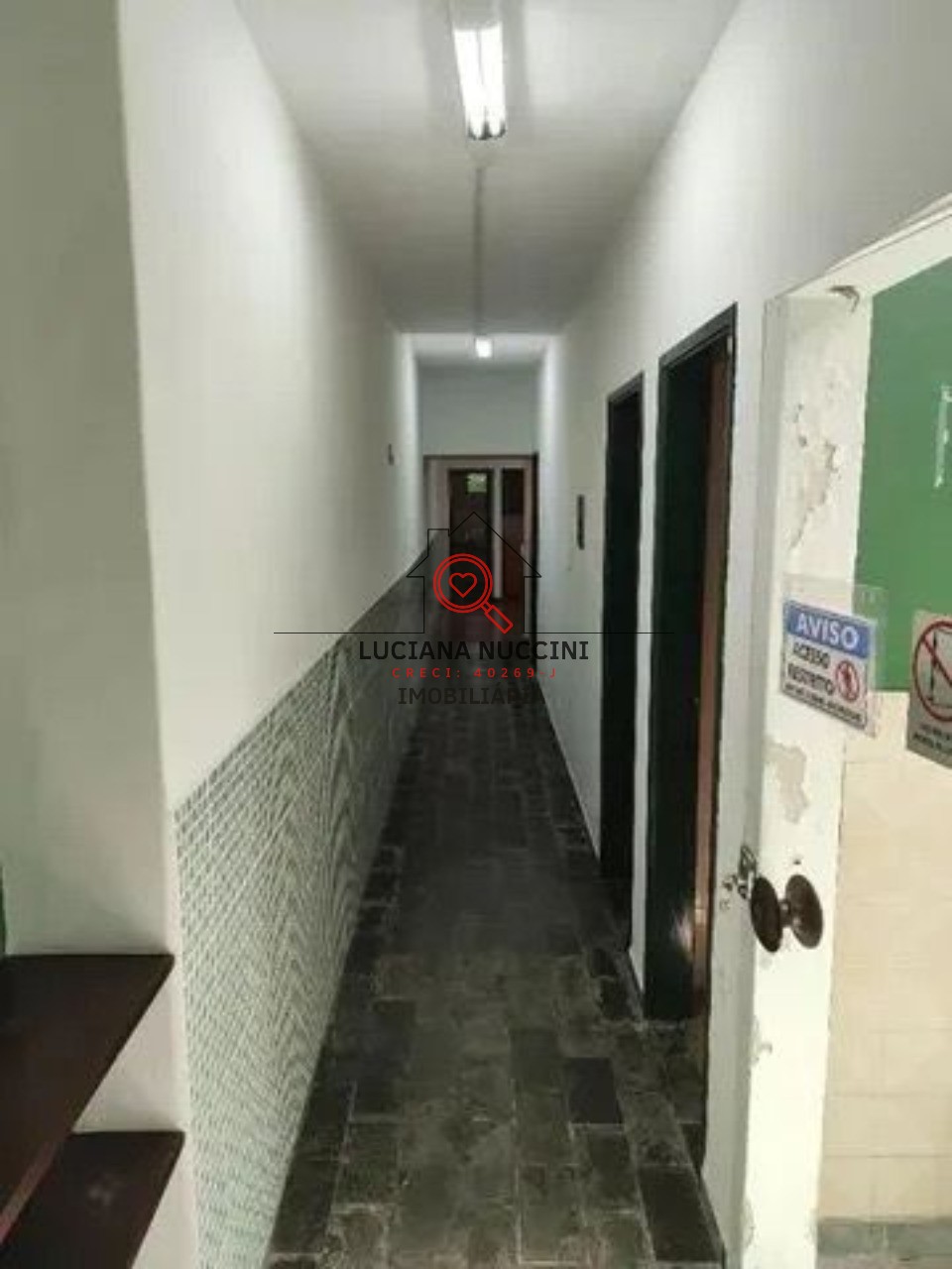 Conjunto Comercial para Locação na Saúde, São Paulo-SP: Espaço de 160m² para o Sucesso do seu Negócio!