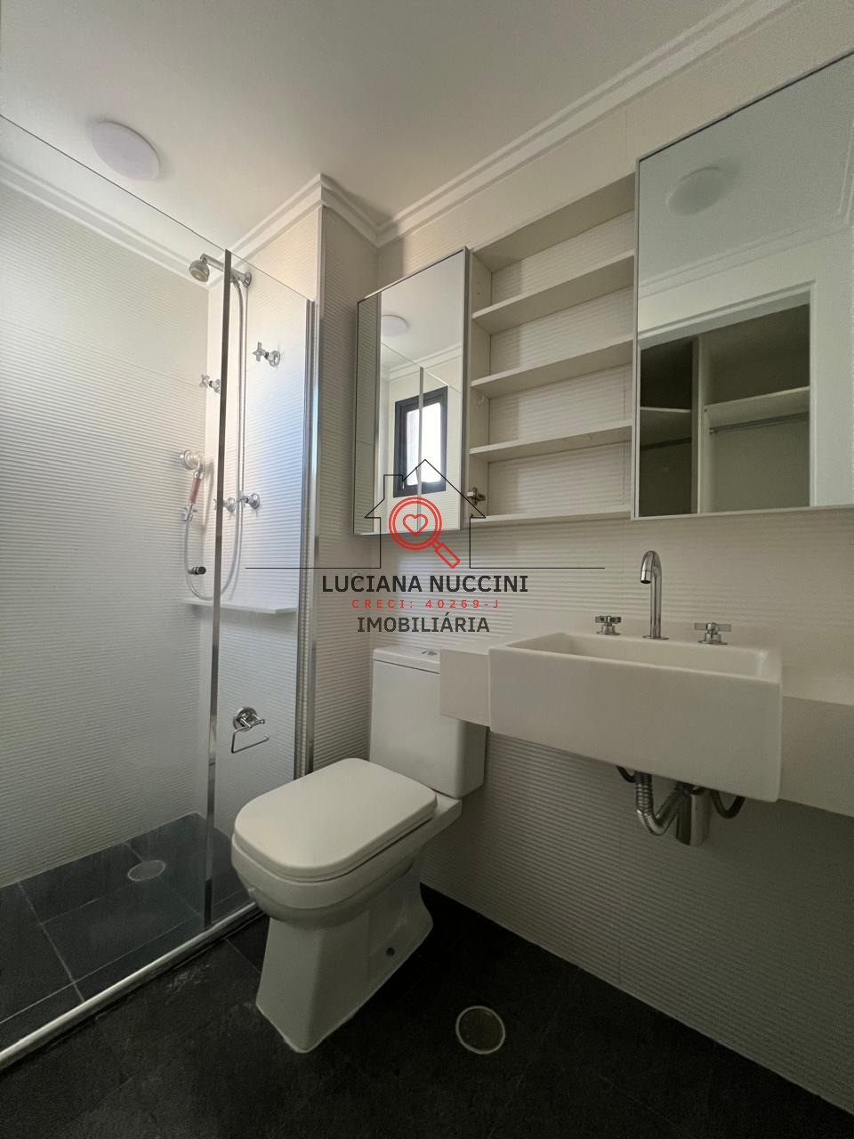 Imperdível oportunidade: Apartamento à venda em Moema, São Paulo-SP com 2 quartos, 2 suítes e 91 m²!