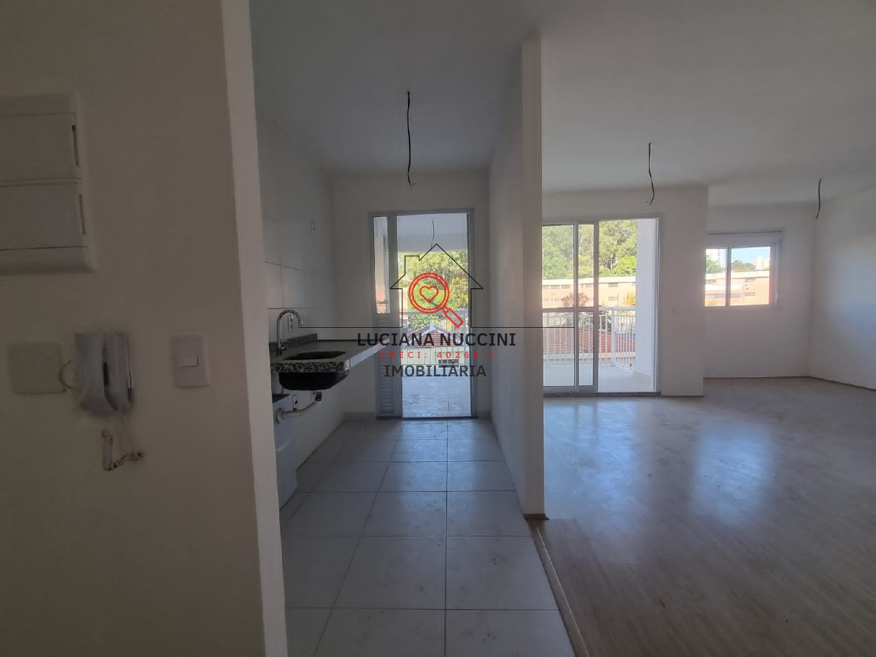 Espaçoso Apartamento com 3 Dormitórios e Excelentes Comodidades