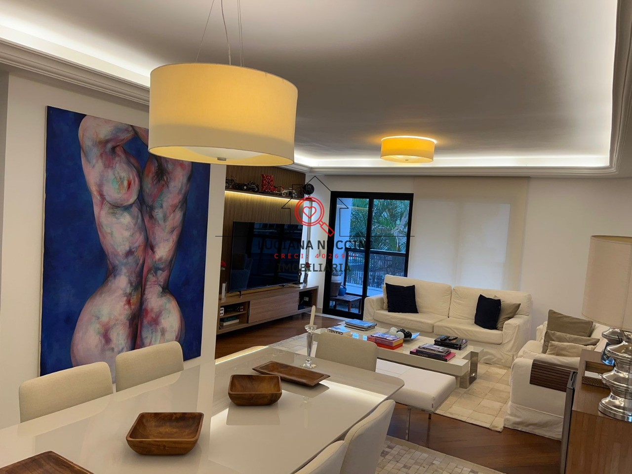 Apartamento de luxo à venda ou para locação em Indianópolis, São Paulo-SP: 3 quartos, 3 suítes, 2 salas, 3 vagas, 179m²