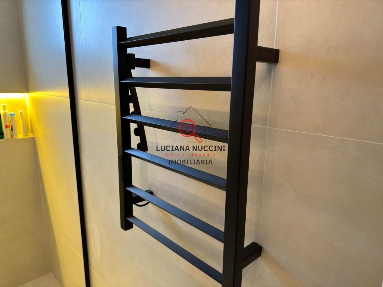 Apartamento à venda em São Paulo-SP, Bosque da Saúde: 4 quartos, 4 banheiros, 113m² de área!