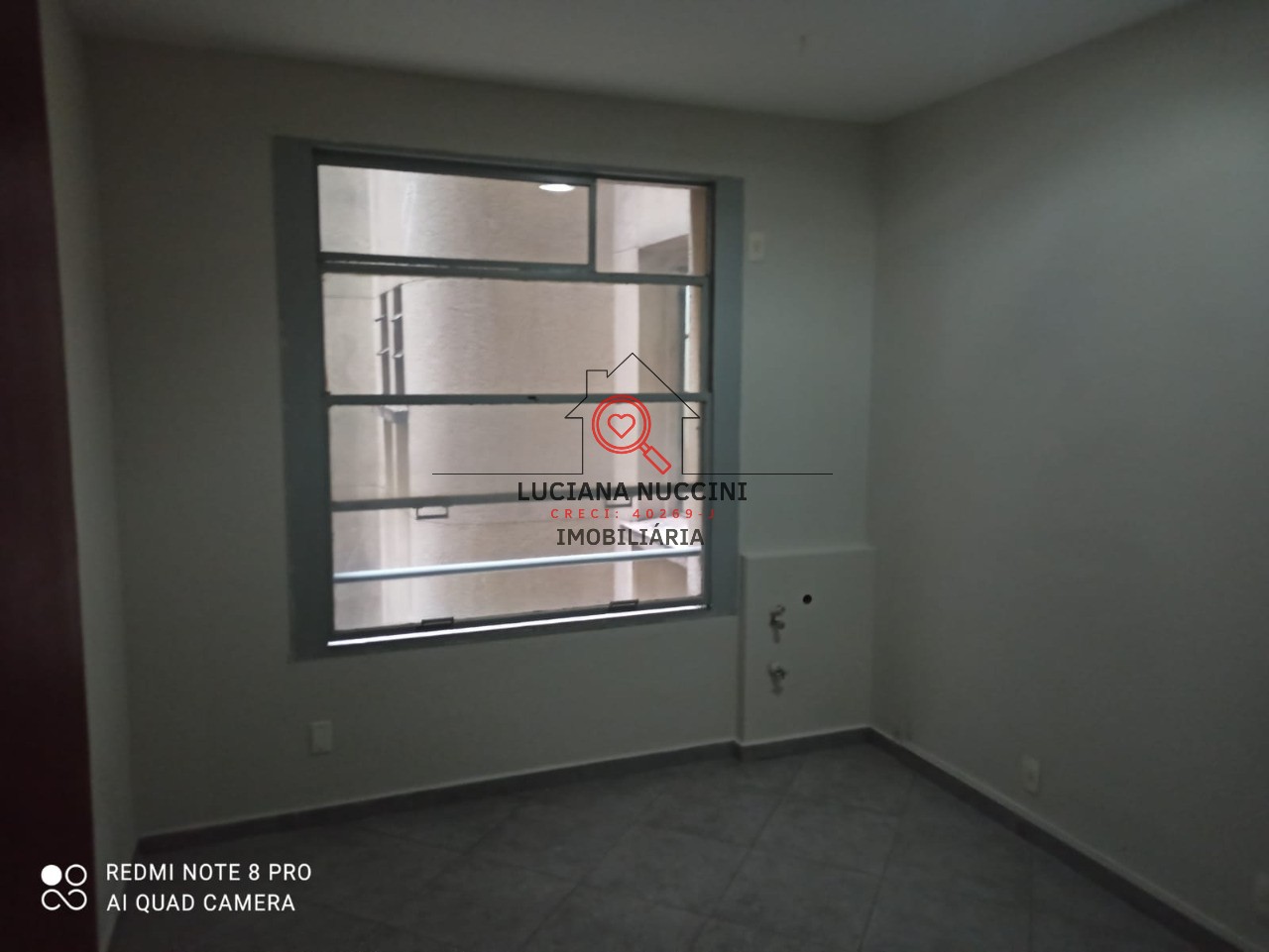 Conjunto comercial no centro de são paulo, próximo ao metrô 