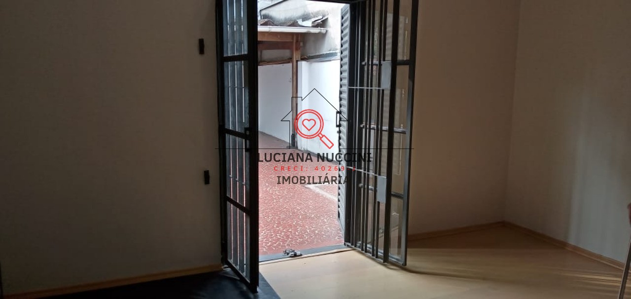 Imperdível Casa à Venda em São Paulo - Vila Mariana: 5 Quartos, 1 Sala, 5 Banheiros, 2 Vagas, 243m² de Área.